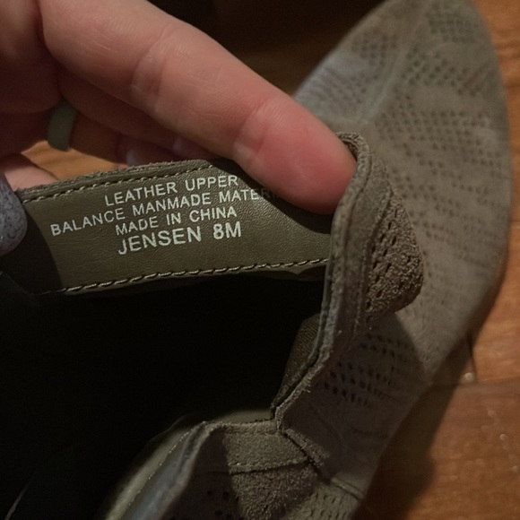 Size8 Womens. Great shape. Worn twice. Gray bootie suede type material. - Picture 6 of 6